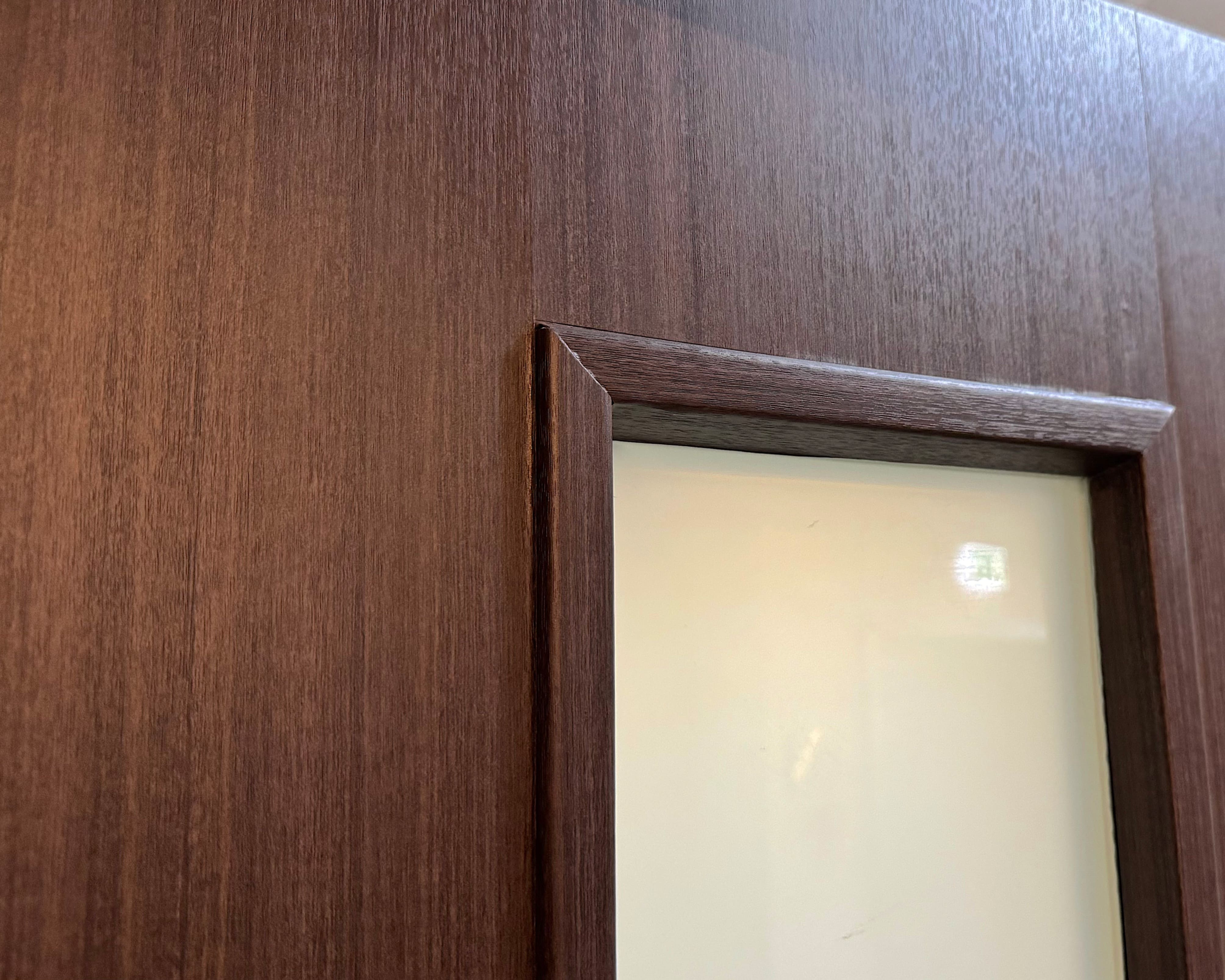 Обновление дверей в отеле Sheraton