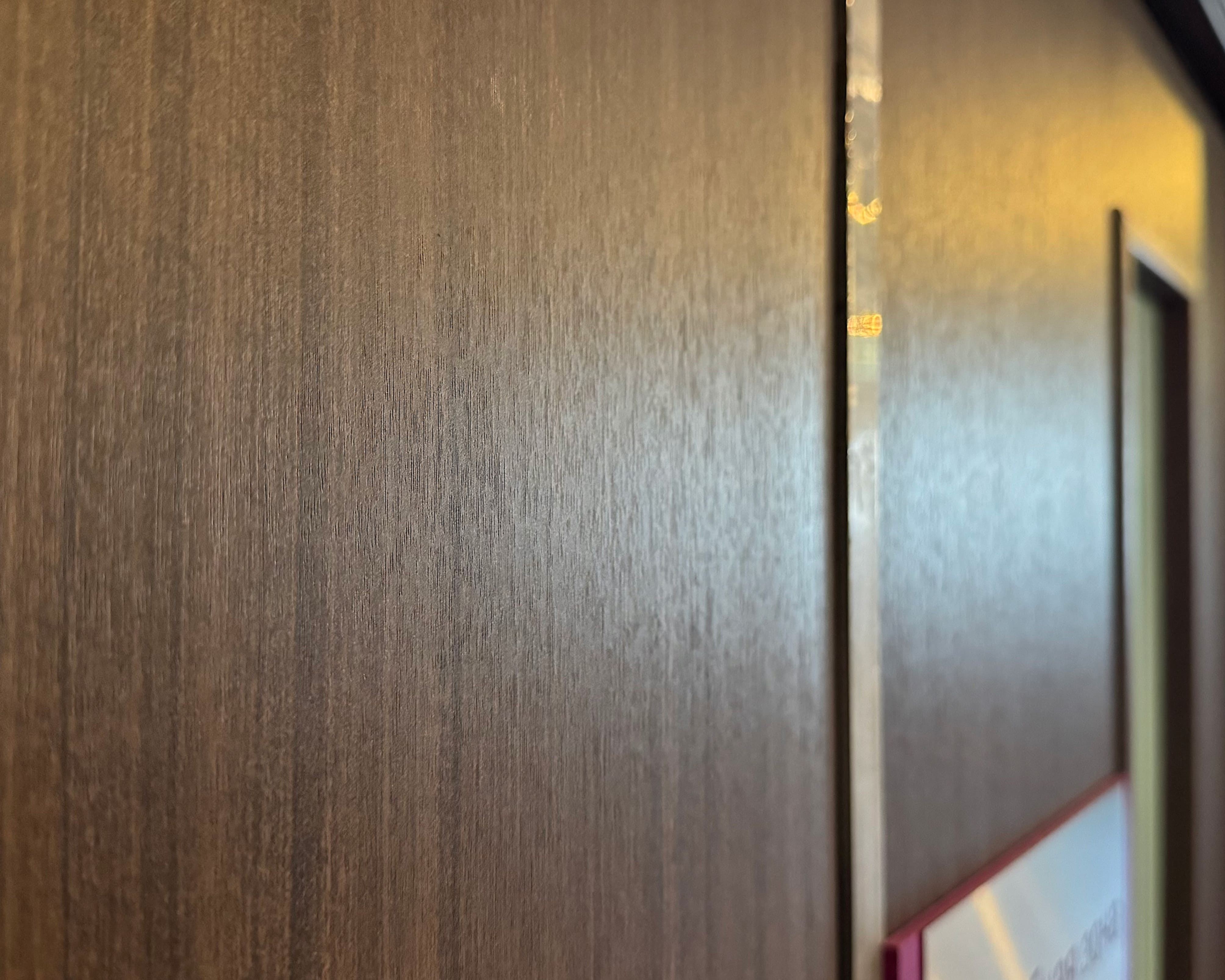 Обновление дверей в отеле Sheraton